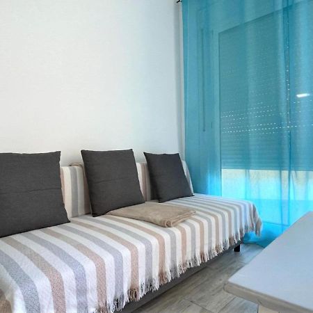 Belvilla By Oyo Apartment In Benalma¡Dena Benalmádena Exteriör bild